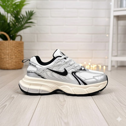 NUEVOS TENIS NIKE RUN & SKATE DAMA